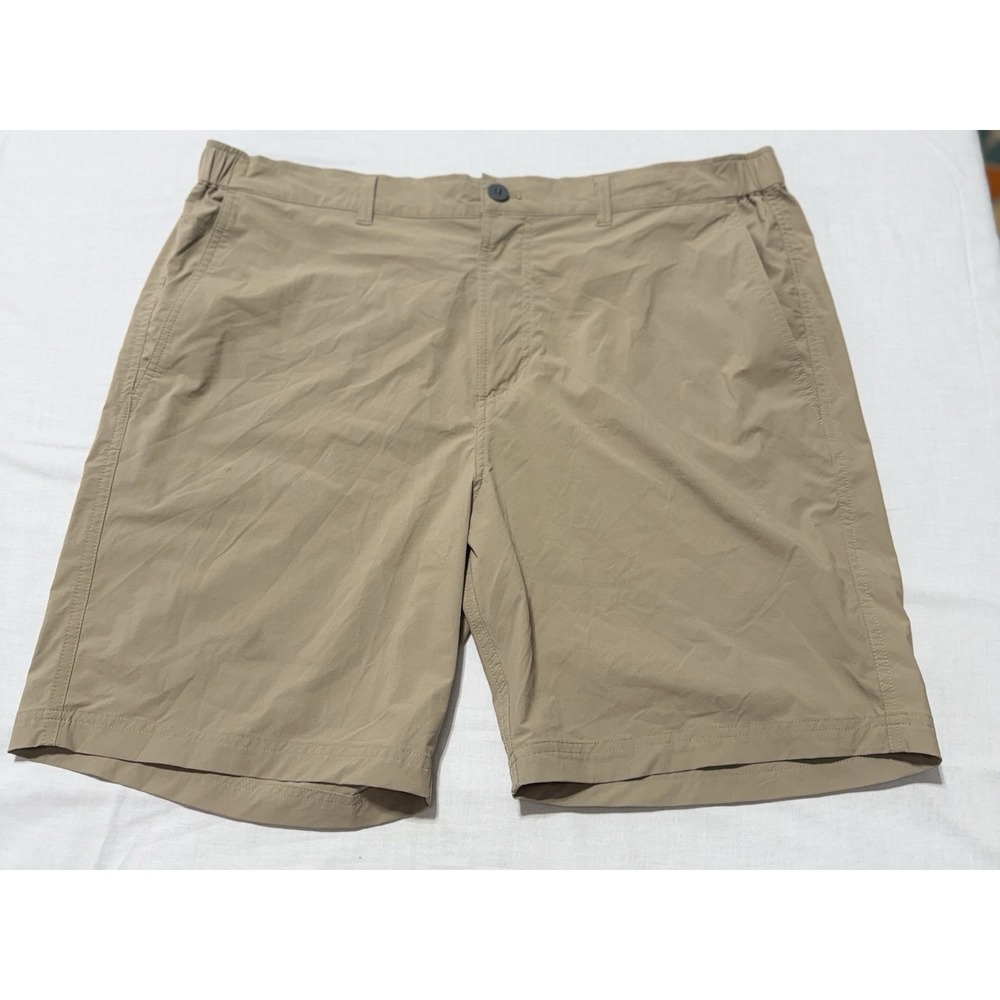 Free Fly Men's Size XL Tan Khaki Hybrid Outdoor Shorts Stretch Nylon Pocket